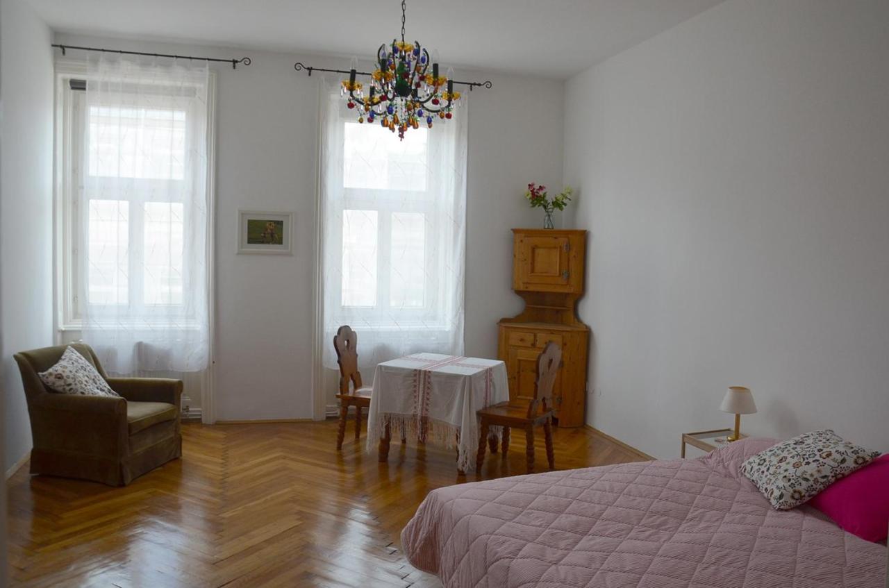Vienna 1090 Apartment Luaran gambar