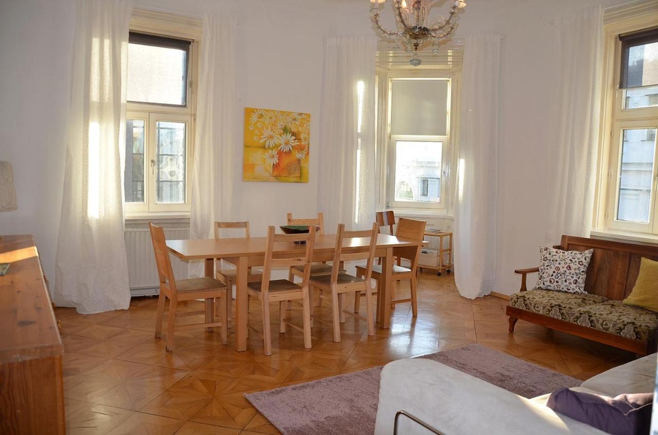 Vienna 1090 Apartment Luaran gambar